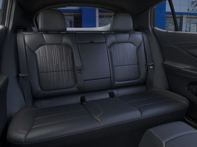 New 2026 Buick Envista Avenir image 17