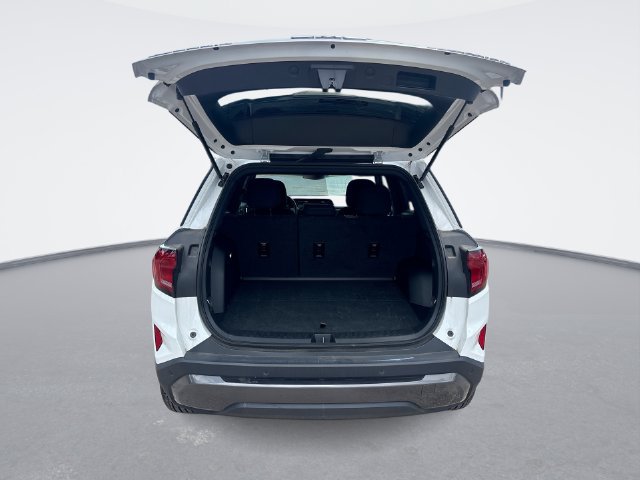Used 2026 GMC Terrain Elevation FWD image 23