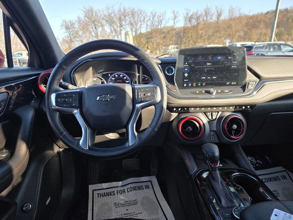 Used 2023 Chevrolet Blazer RS w/ Driver Confidence II Package image 4