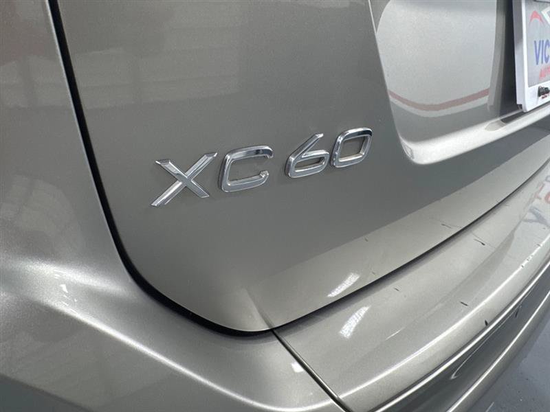 Used 2016 Volvo XC60 T5 Premier FWD image 18
