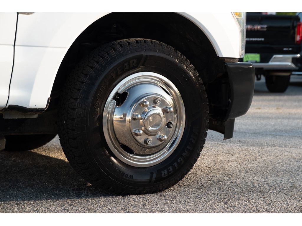 Used 2019 Ford F350 XL RWD image 10