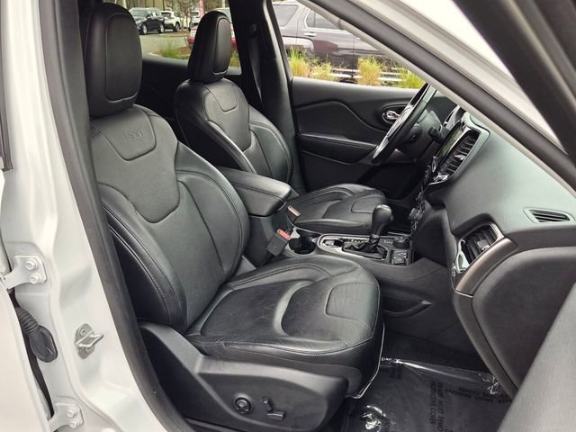 Used 2020 Jeep Cherokee Limited image 18