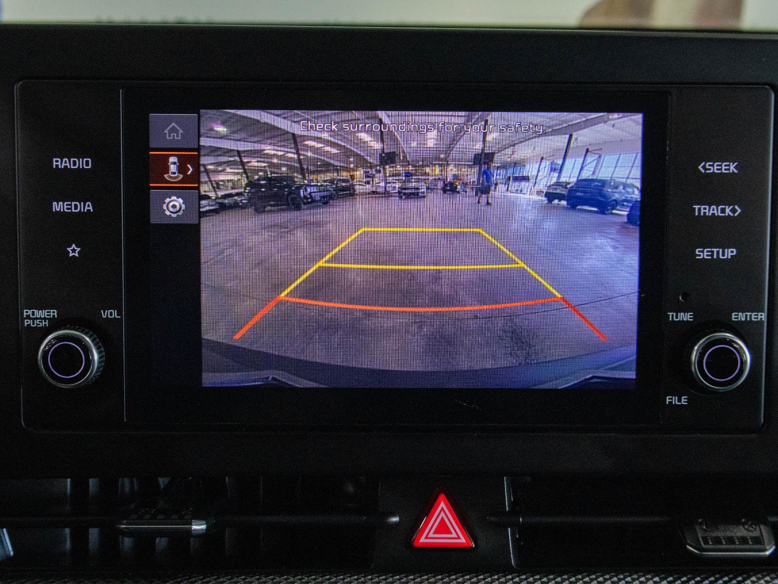 Used 2023 Kia Sportage LX image 6