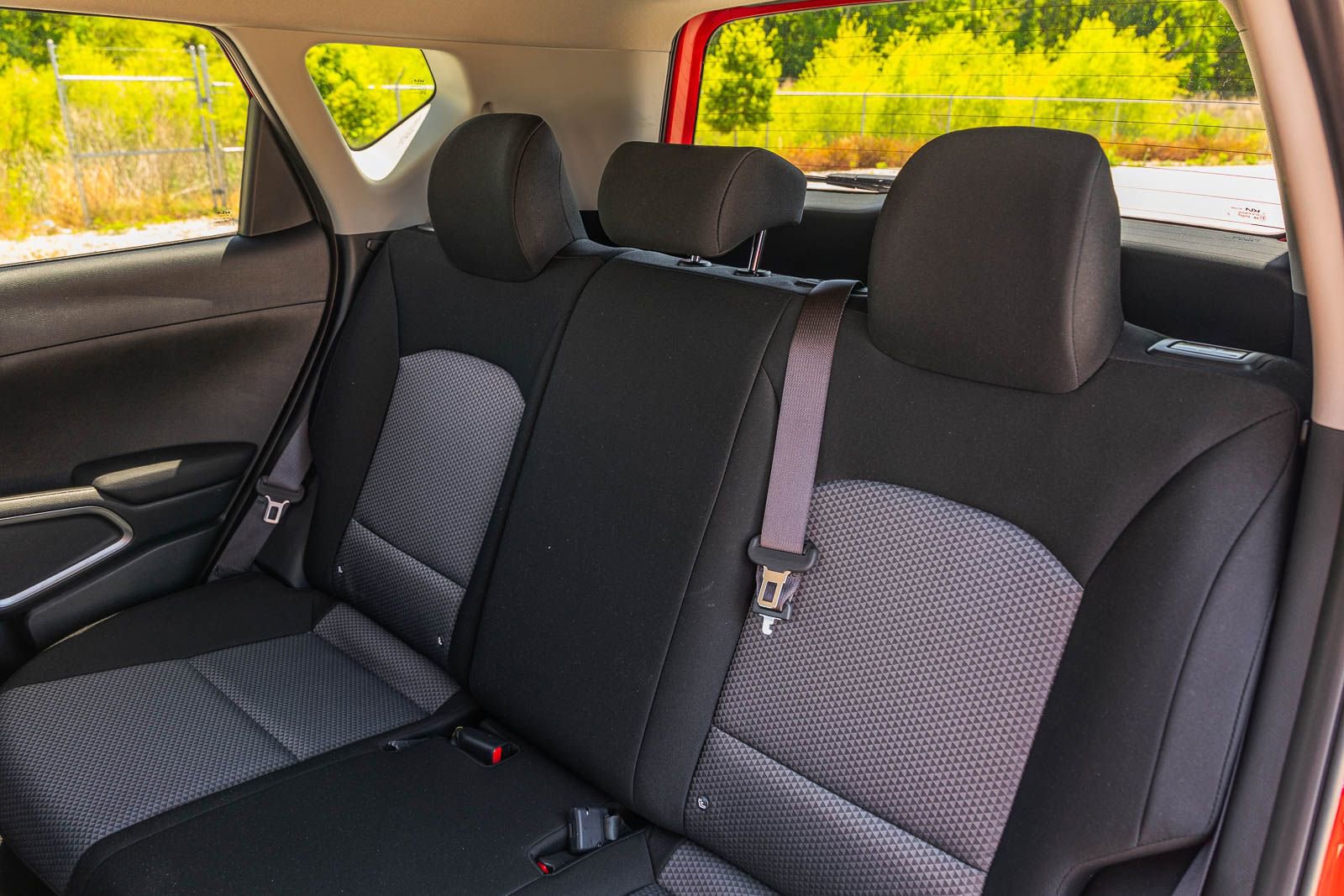 Used 2025 Kia Soul LX w/ LX Technology Package FWD image 18