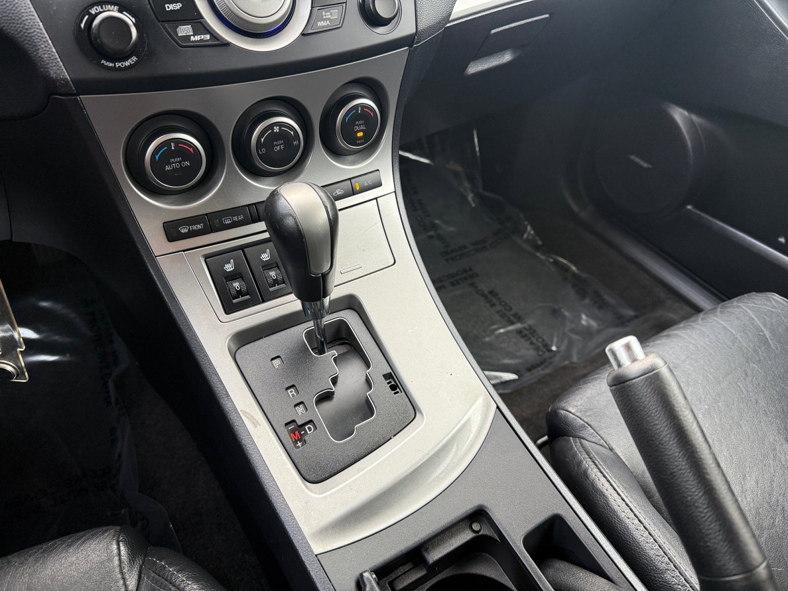 Used 2010 MAZDA MAZDA3 s Grand Touring image 13