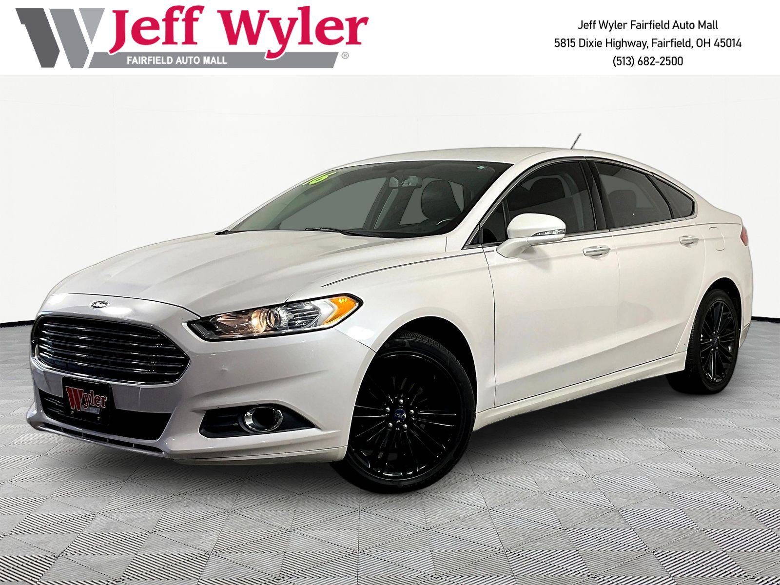 Used 2016 Ford Fusion SE w/ Equipment Group 202A FWD image 1