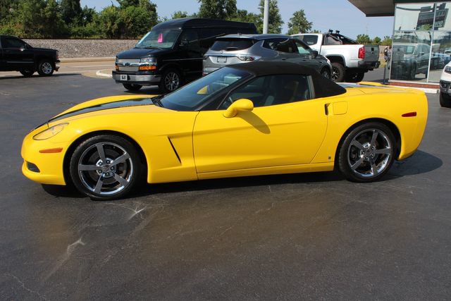 Used 2009 Chevrolet Corvette Convertible w/ Preferred Equipment Group RWD image 5