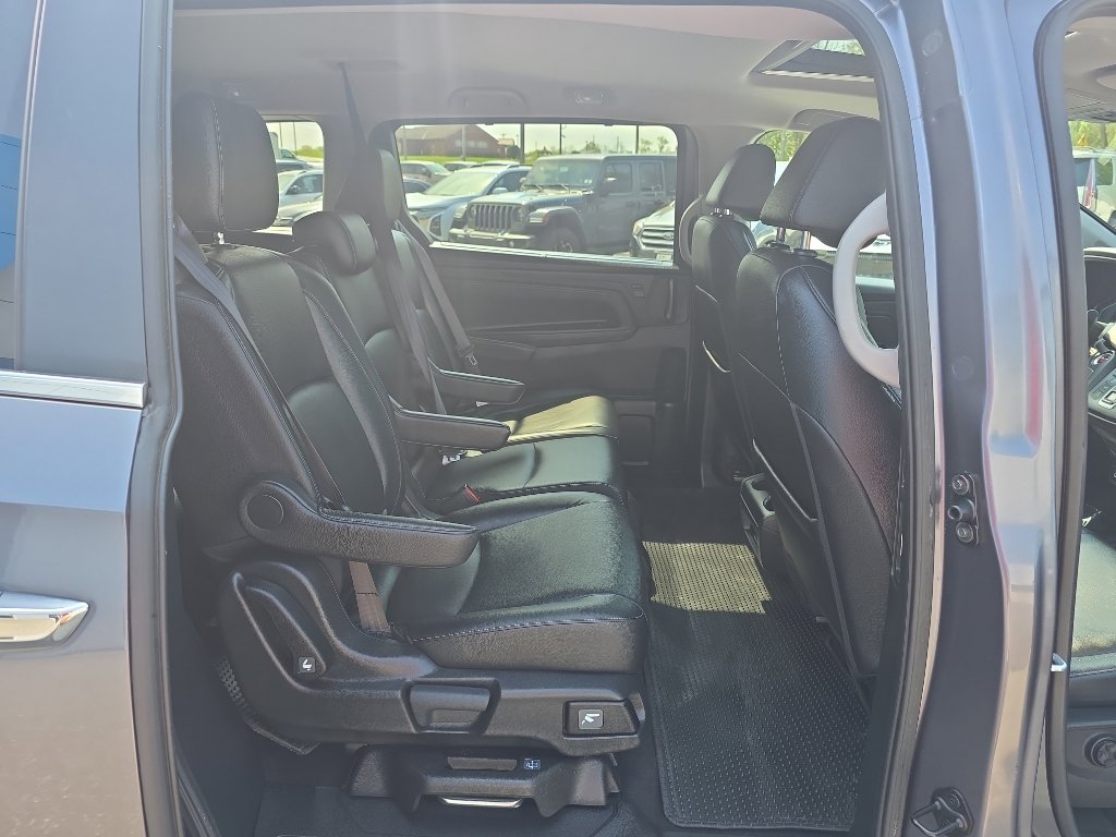 Used 2023 Honda Odyssey EX-L image 12