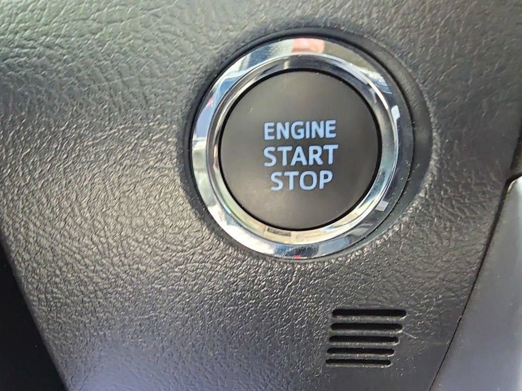 Used 2024 Toyota 4Runner Limited AWD/4WD image 29