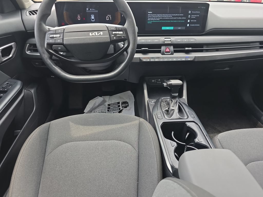 Used 2025 Kia K4 FWD image 18