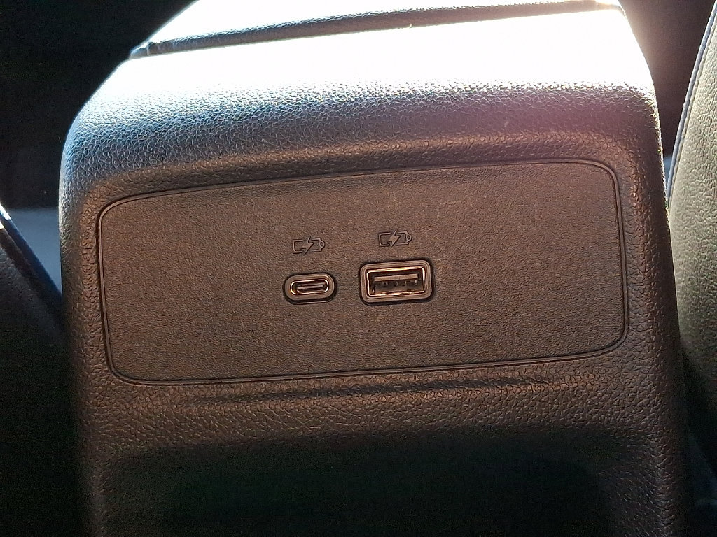 Used 2025 Buick Envista Sport Touring FWD image 11