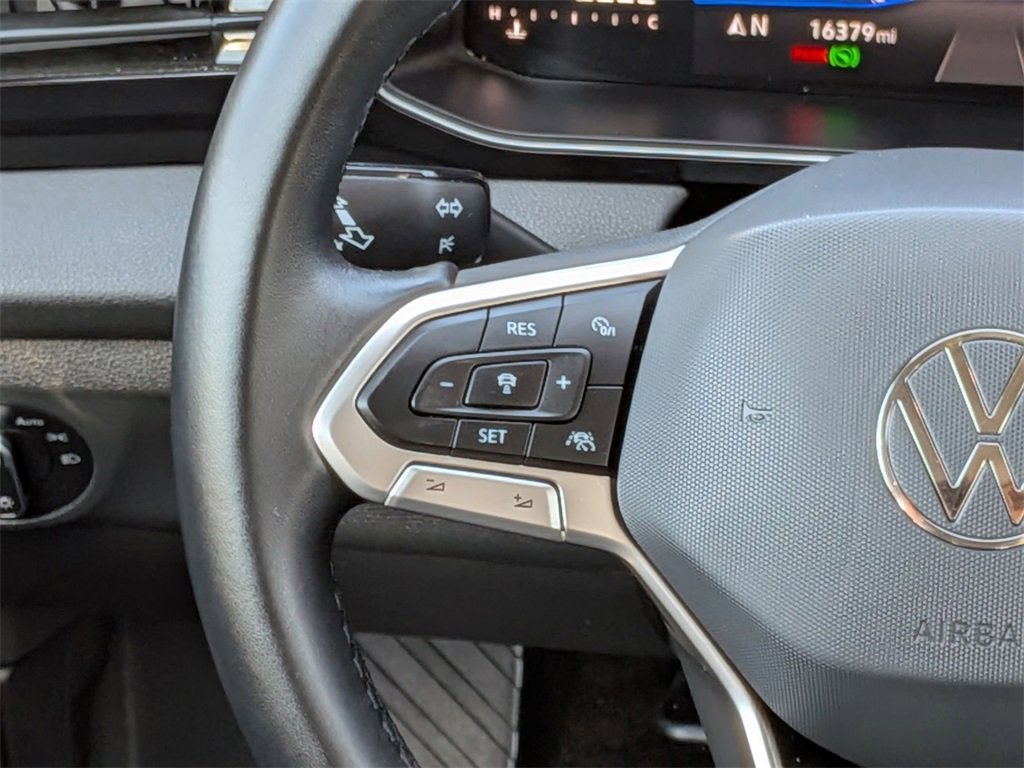 Used 2025 Volkswagen Jetta S image 23