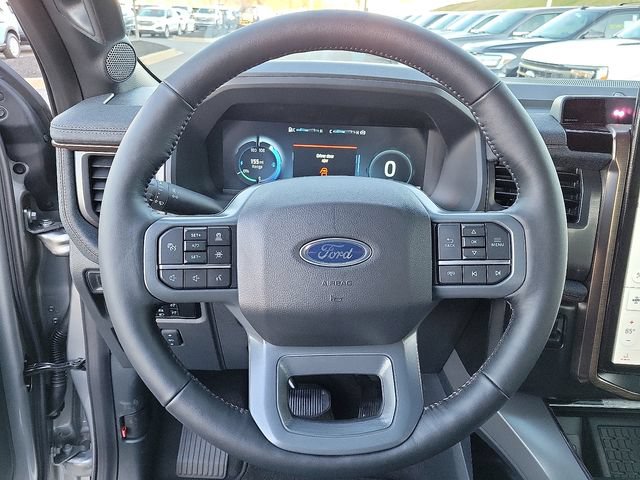 New 2023 Ford F150 Lightning Lariat w/ Max Trailer Tow Package AWD/4WD image 9