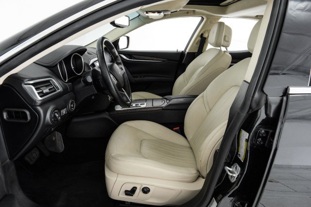 Used 2014 Maserati Ghibli S Q4 AWD/4WD image 34