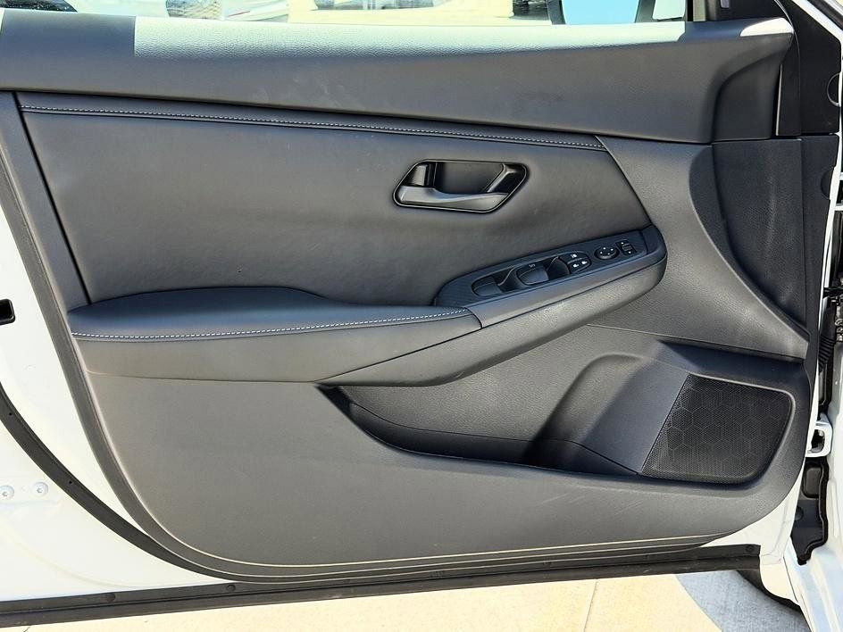 Used 2025 Nissan Sentra S FWD image 19