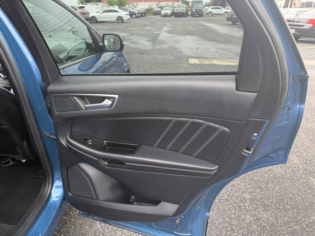 Used 2019 Ford Edge ST w/ Equipment Group 401A image 22