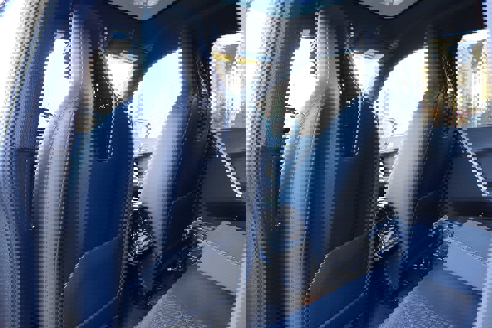 Used 2023 BMW iX M60 w/ Executive Package image 14