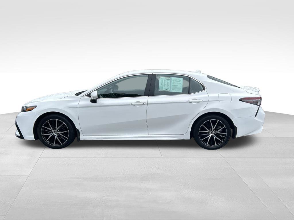 Certified 2024 Toyota Camry SE FWD image 2