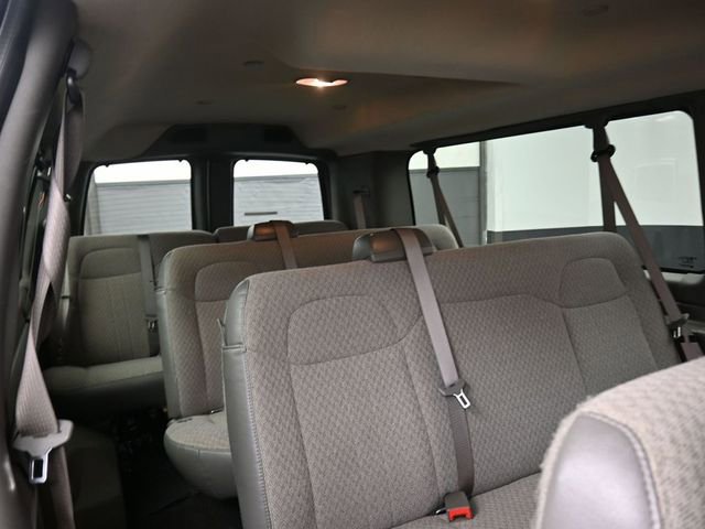 New 2025 Chevrolet Express 3500 LT w/ LT Preferred Equipment Group RWD image 10