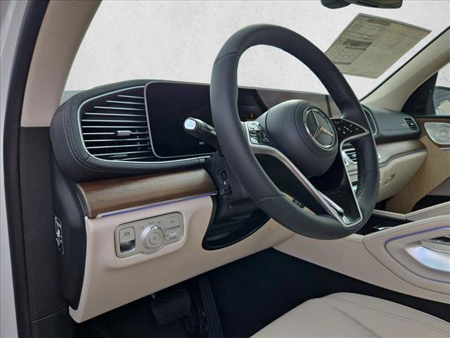 New 2026 Mercedes-Benz GLS 450 4MATIC image 3