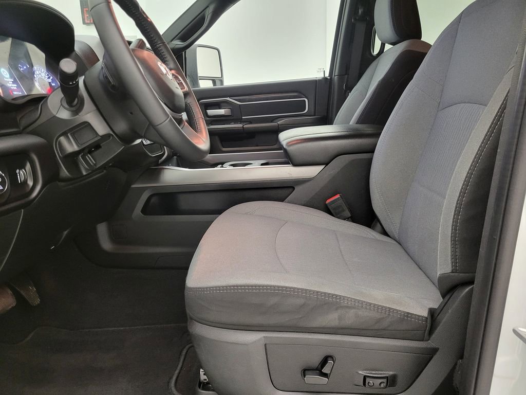 Used 2024 RAM 2500 Big Horn w/ Off Road Package image 2