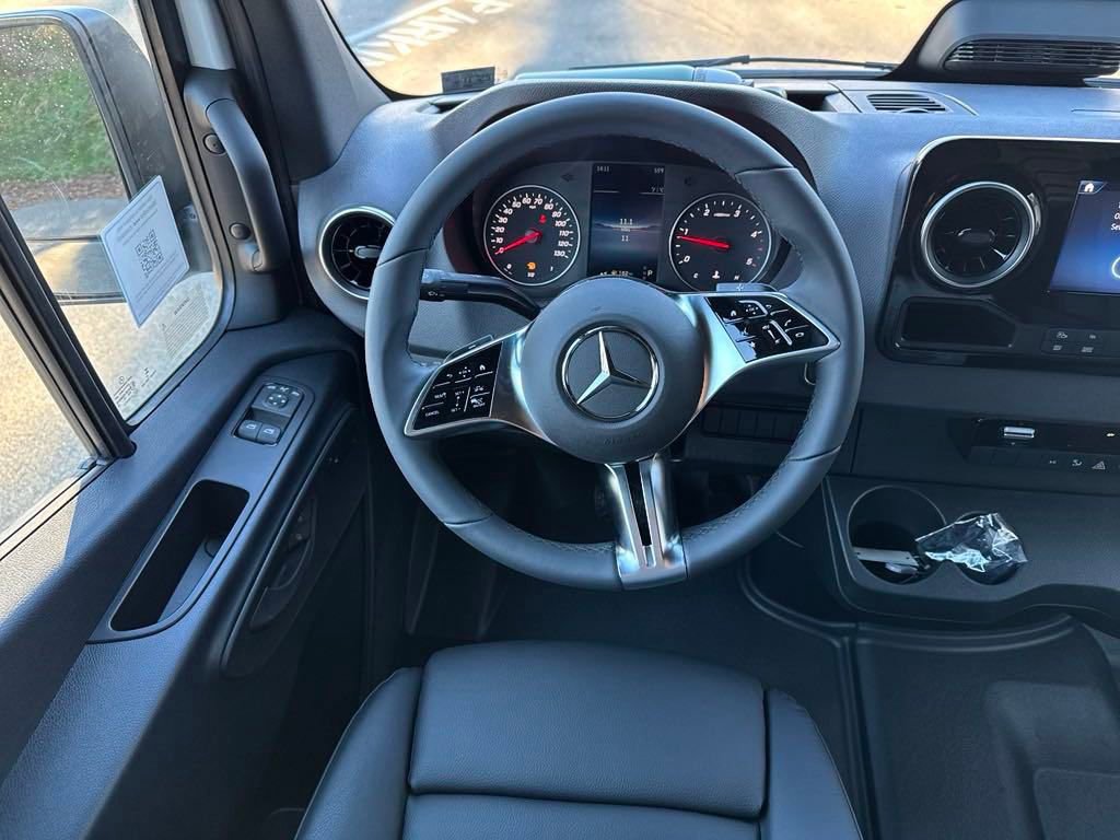 New 2025 Mercedes-Benz Sprinter 3500 image 13