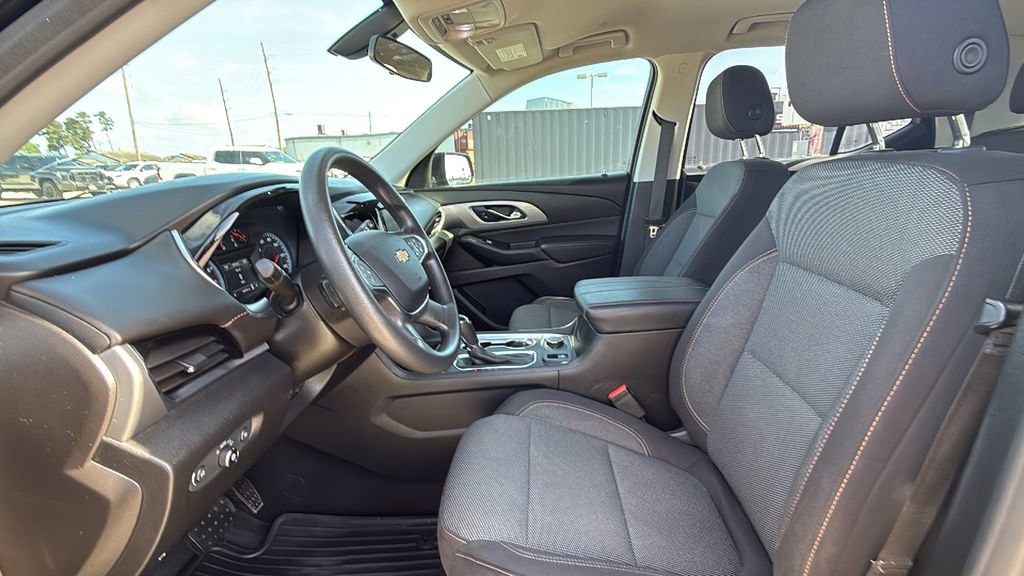 Used 2019 Chevrolet Traverse LS w/ LPO, Blackout Package image 10