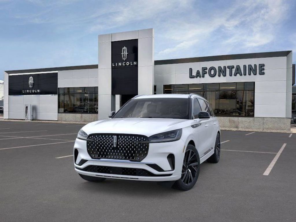 New 2025 Lincoln Aviator Black Label AWD/4WD image 2