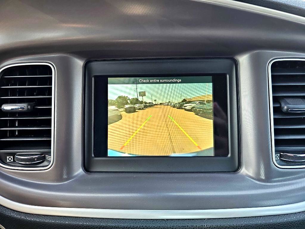 Used 2022 Dodge Charger SXT image 27