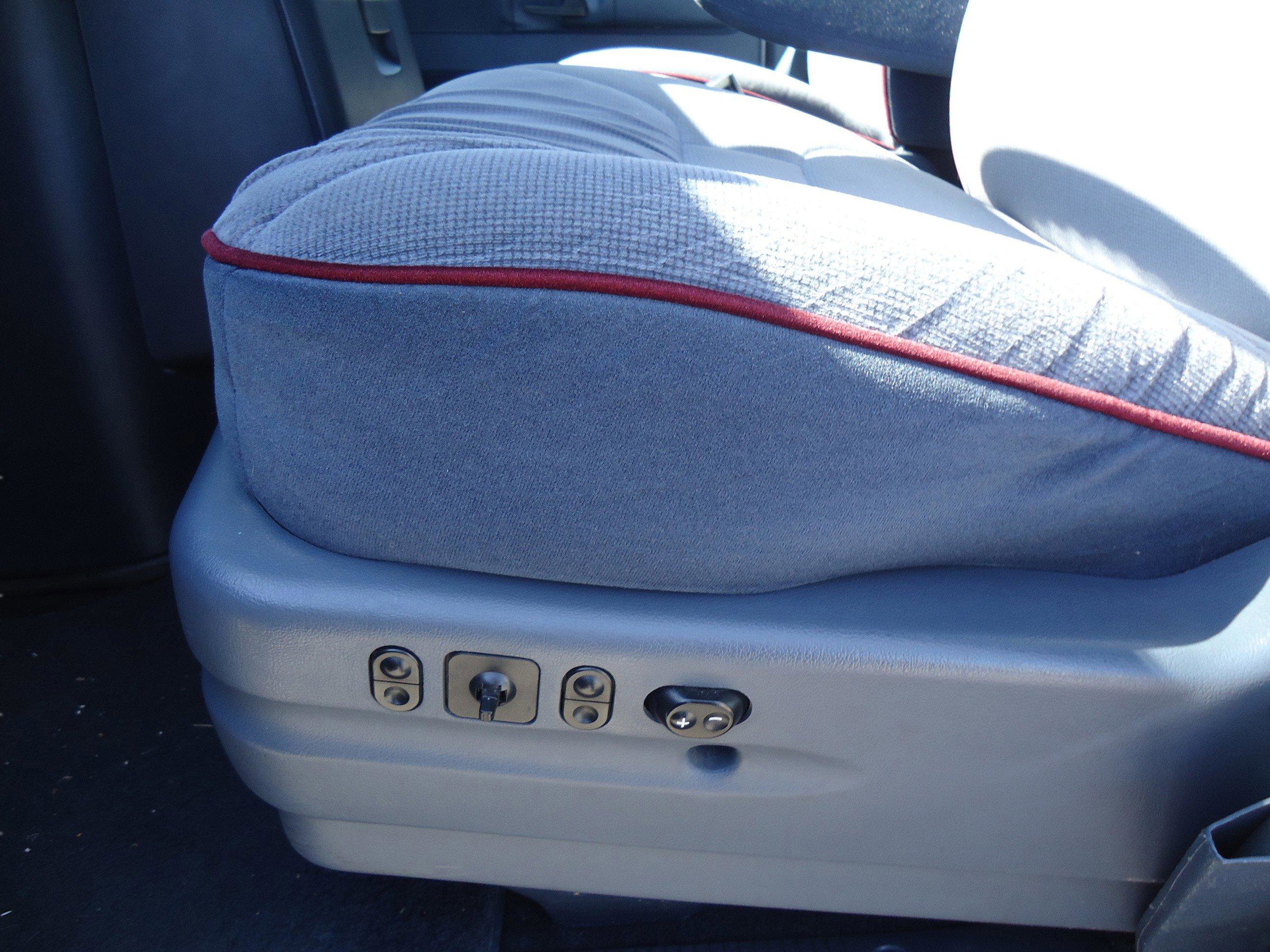 Used 1994 Ford E-350 and Econoline 350 Chateau RWD image 20