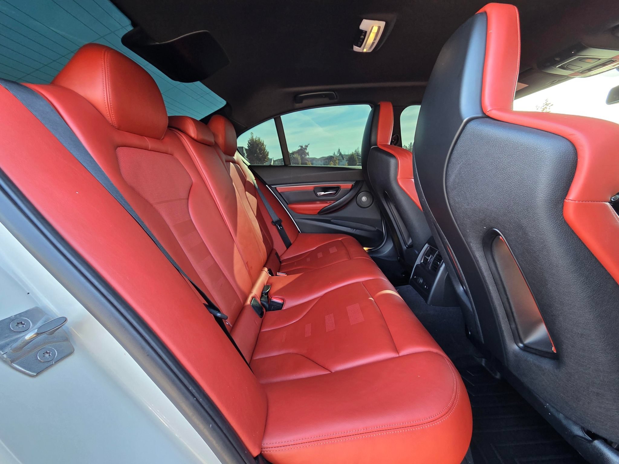 Used 2017 BMW M3 RWD image 28