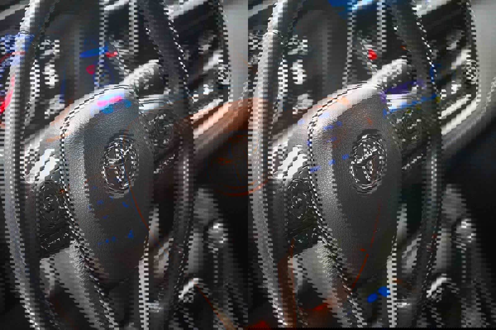 Certified 2019 Toyota Corolla SE w/ Carpet Mat Package image 20