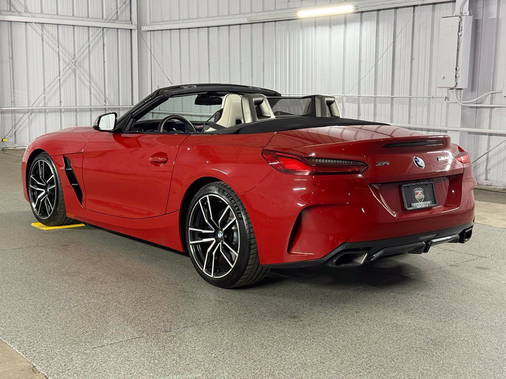 Used 2022 BMW Z4 M40i w/ Premium Package RWD image 11