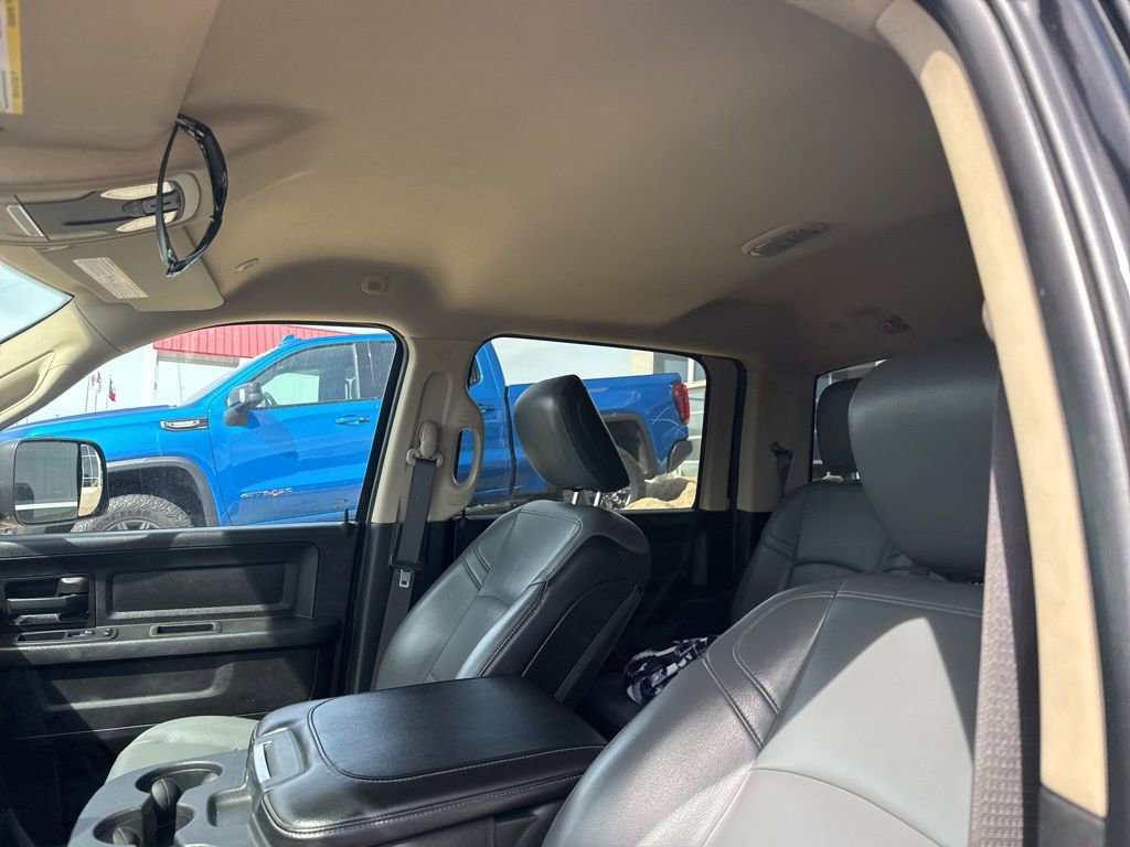 Used 2019 RAM 3500 Tradesman image 9
