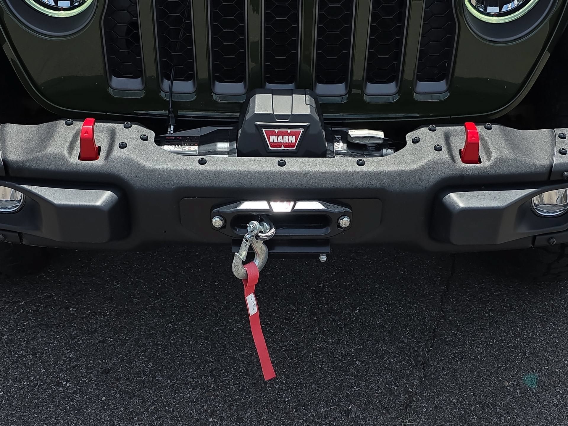 Used 2022 Jeep Gladiator Rubicon w/ LED Lighting Group AWD/4WD image 9