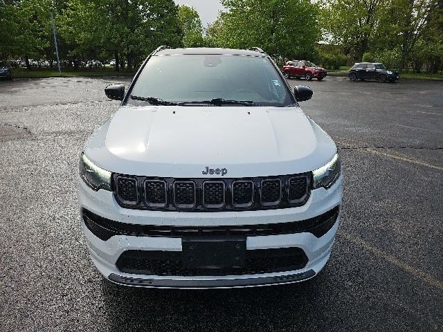 Used 2024 Jeep Compass Limited AWD/4WD image 9