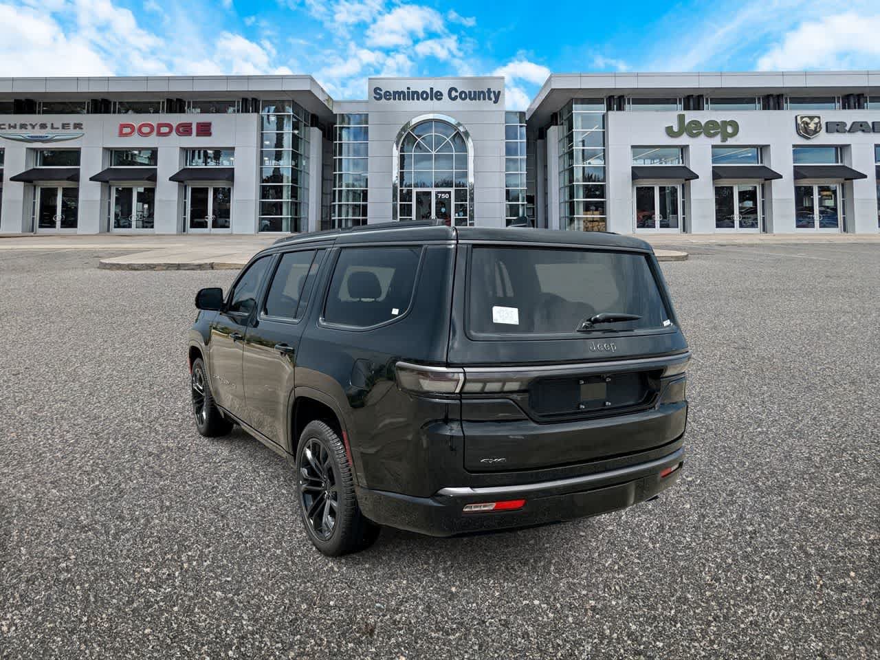 New 2026 Jeep Grand Wagoneer Summit AWD/4WD image 6