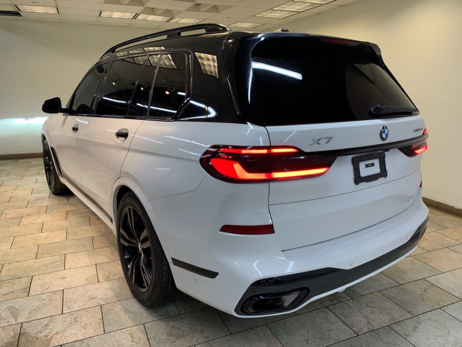 Used 2025 BMW X7 xDrive40i w/ Executive Package AWD/4WD image 5