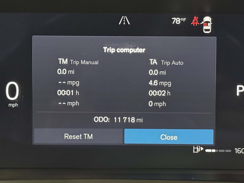 Used 2025 Volvo V60 B5 Cross Country Ultra AWD/4WD image 5