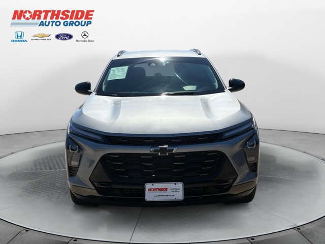 Certified 2024 Chevrolet Trax ACTIV FWD image 2