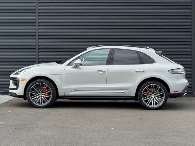 New 2026 Porsche Macan S image 2