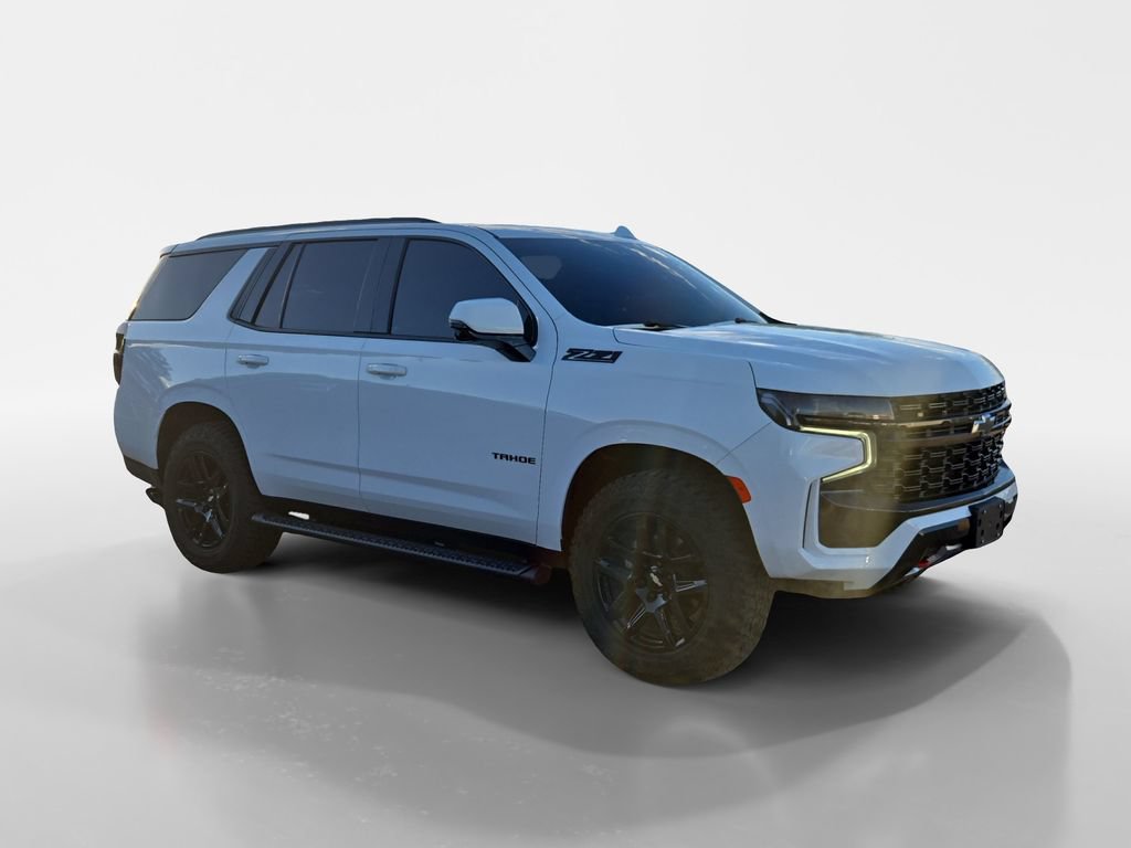 Used 2024 Chevrolet Tahoe Z71 w/ Luxury Package AWD/4WD image 9