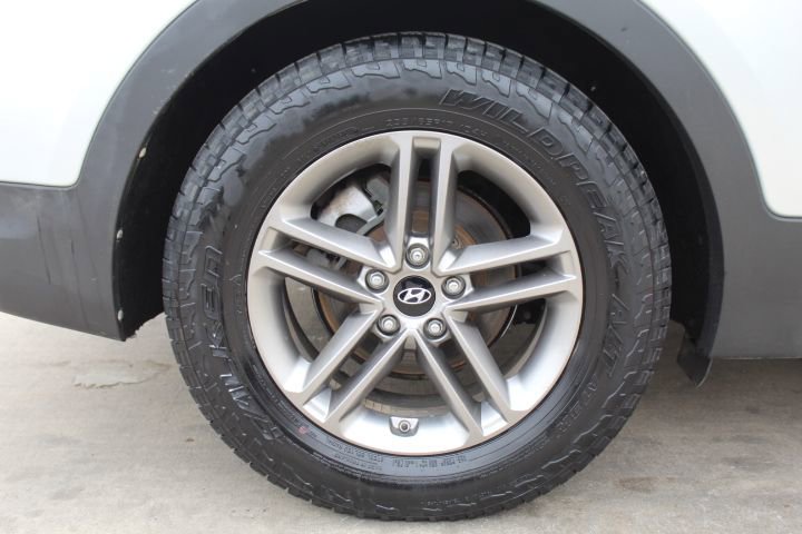 Used 2018 Hyundai Santa Fe Sport image 11