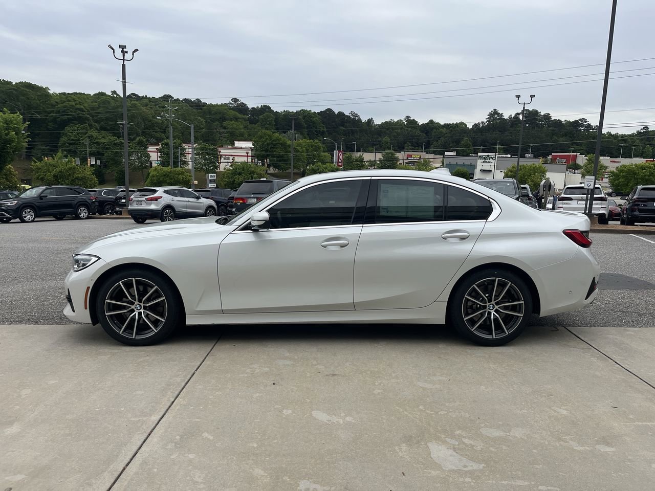 Used 2021 BMW 330i Sedan w/ Premium Package RWD image 5