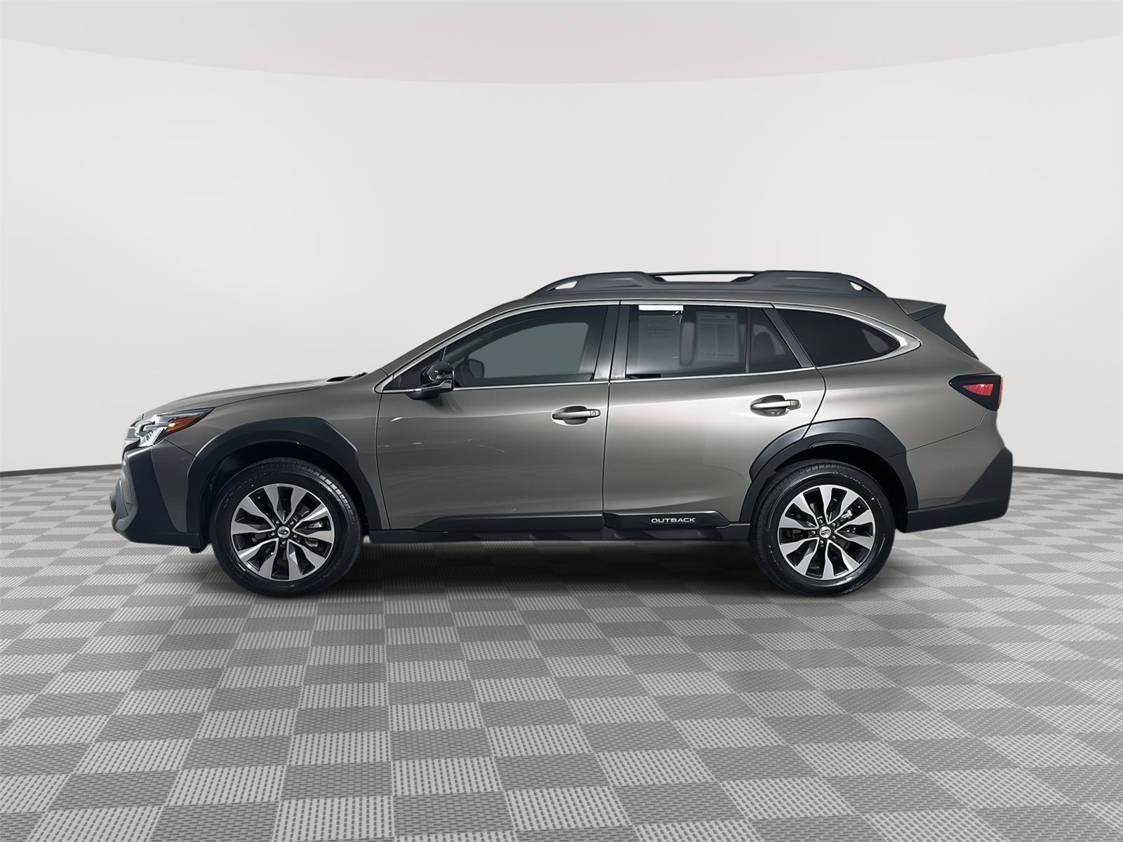 Certified 2024 Subaru Outback Limited XT image 4