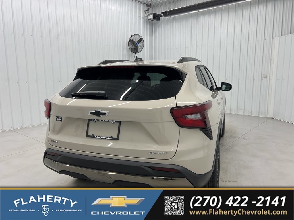 New 2026 Chevrolet Trax ACTIV w/ Driver Confidence Package FWD video 3