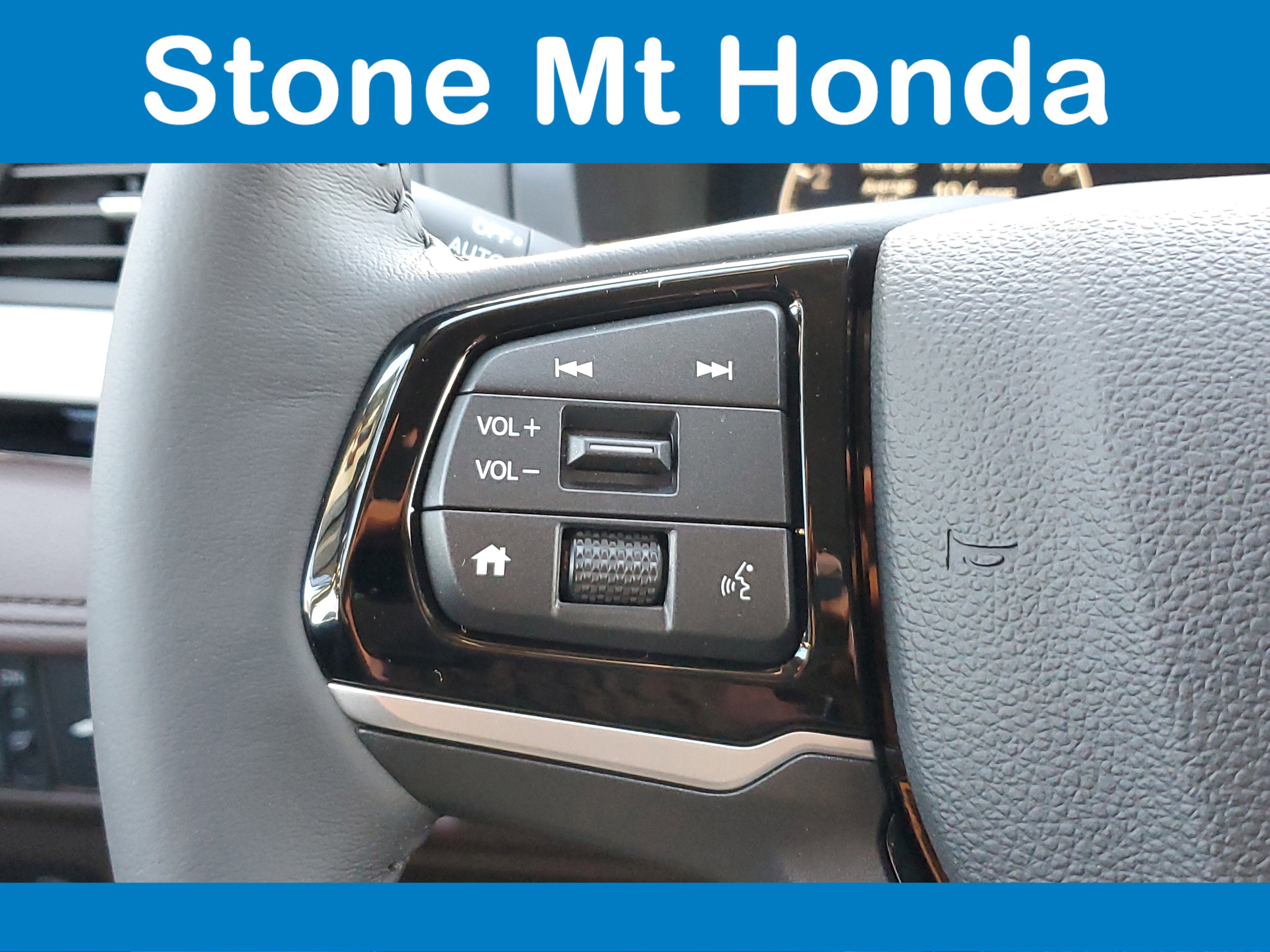 New 2026 Honda Odyssey Touring image 22