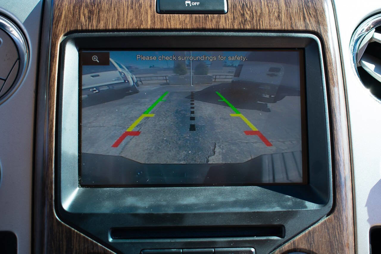 Used 2014 Ford F150 Lariat w/ Equipment Group 502A Luxury image 23