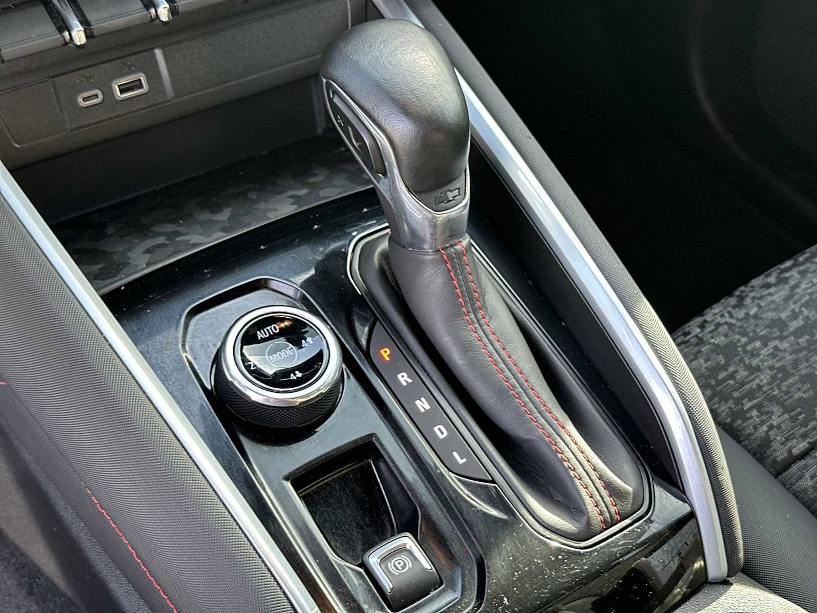 Certified 2023 Chevrolet Colorado Z71 w/ Z71 Convenience Package 2 image 23