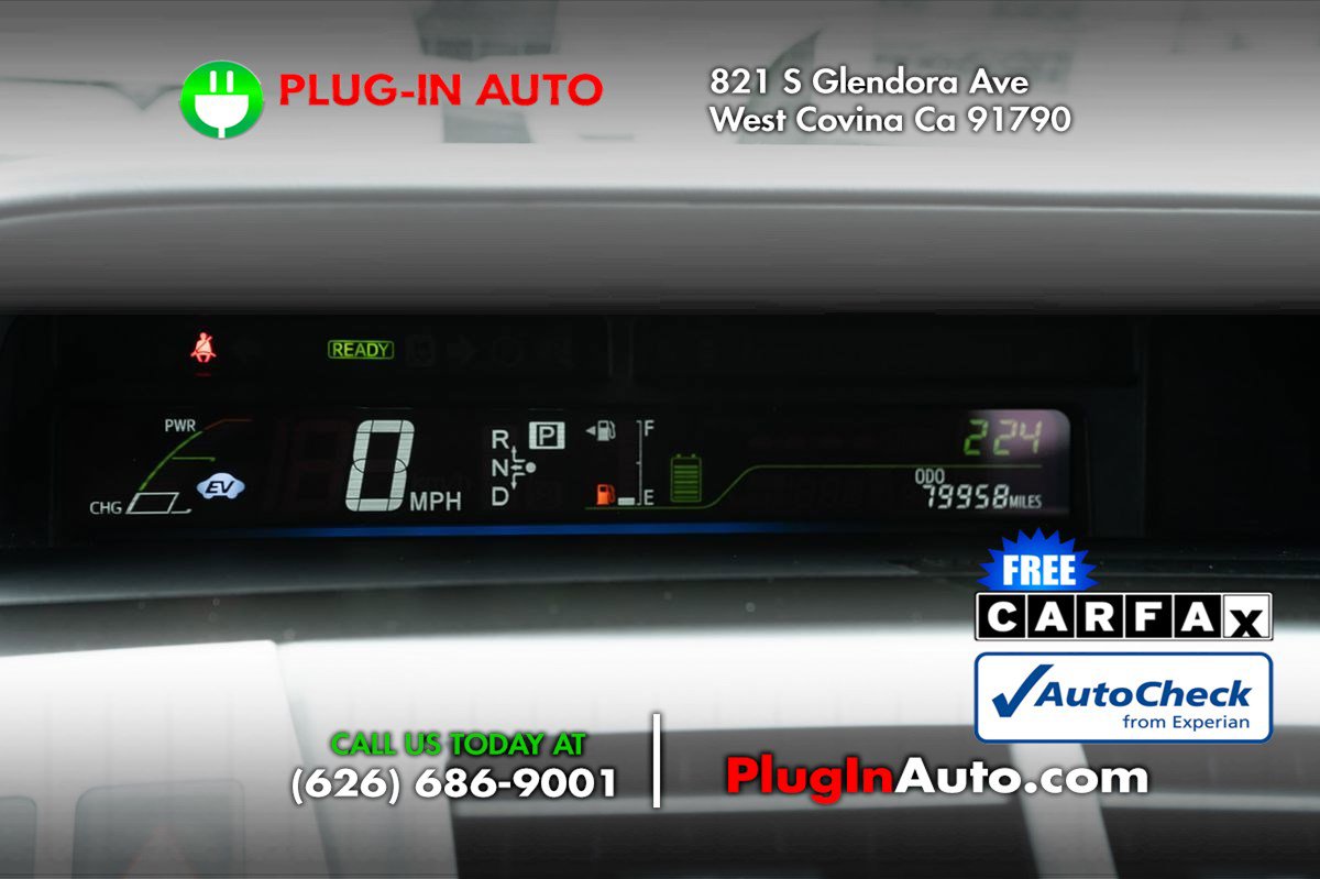 Used 2013 Toyota Prius V Two FWD image 20